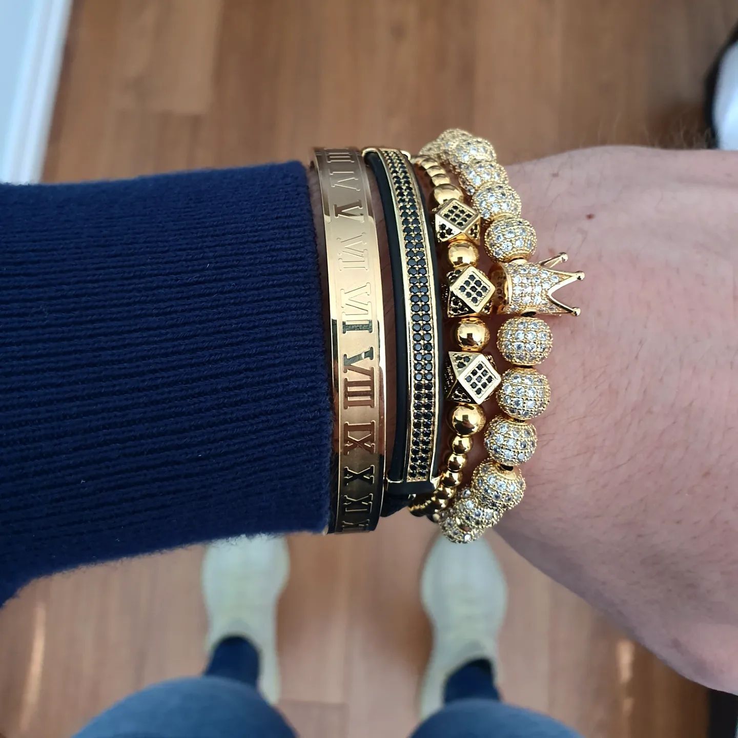 Wrist Mastery: How to Stack Bracelets Like a Pro – Styling Tips for Men