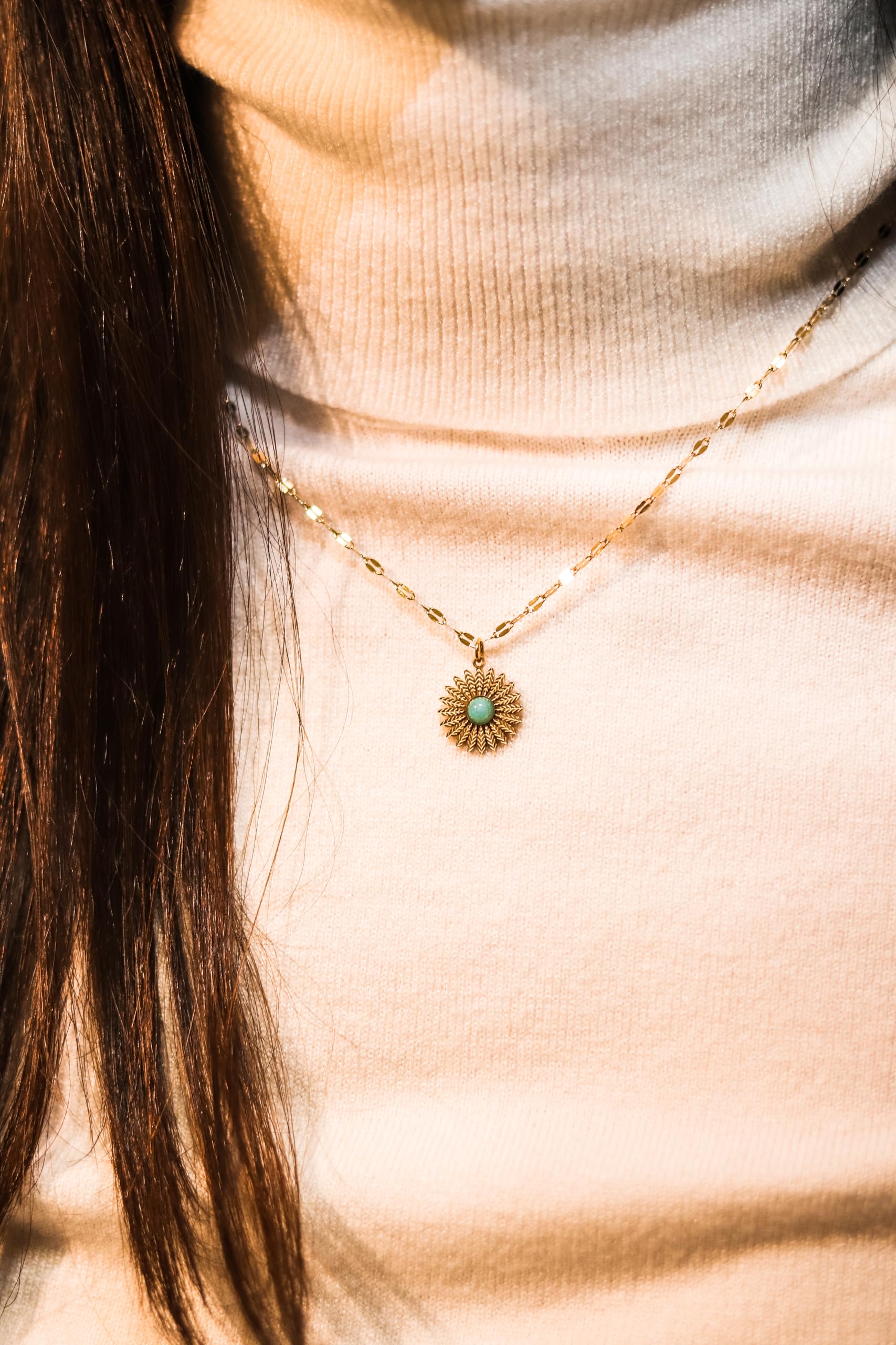 Sunflower Green Emerald - Gold