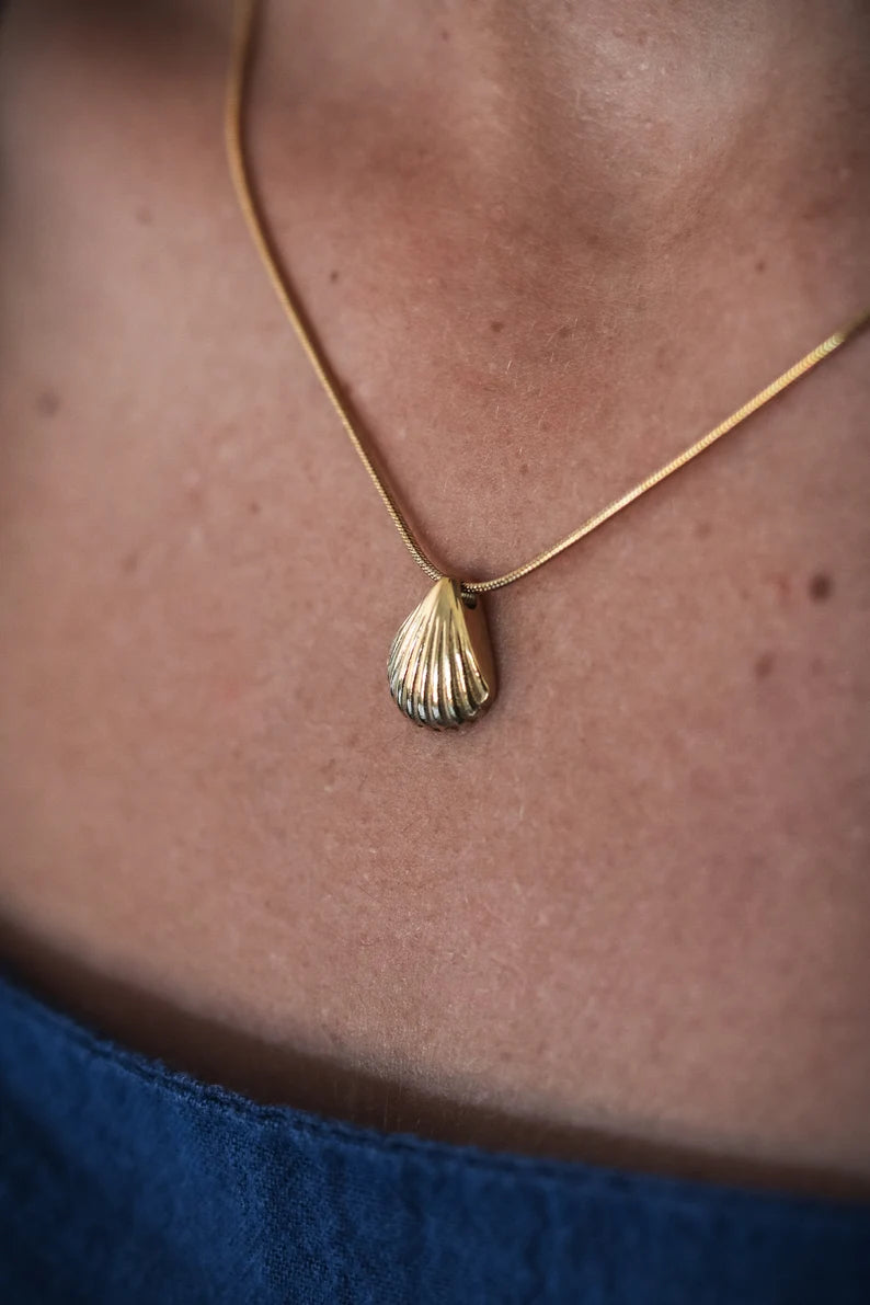 Sea Shell - Gold