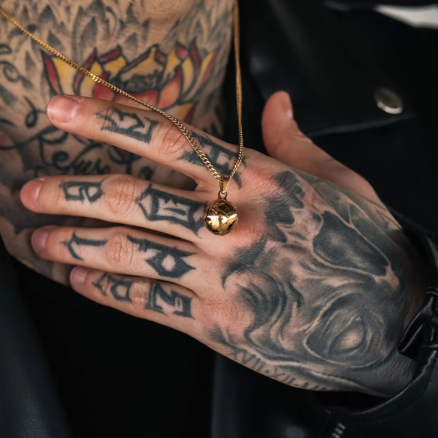 World - Gold