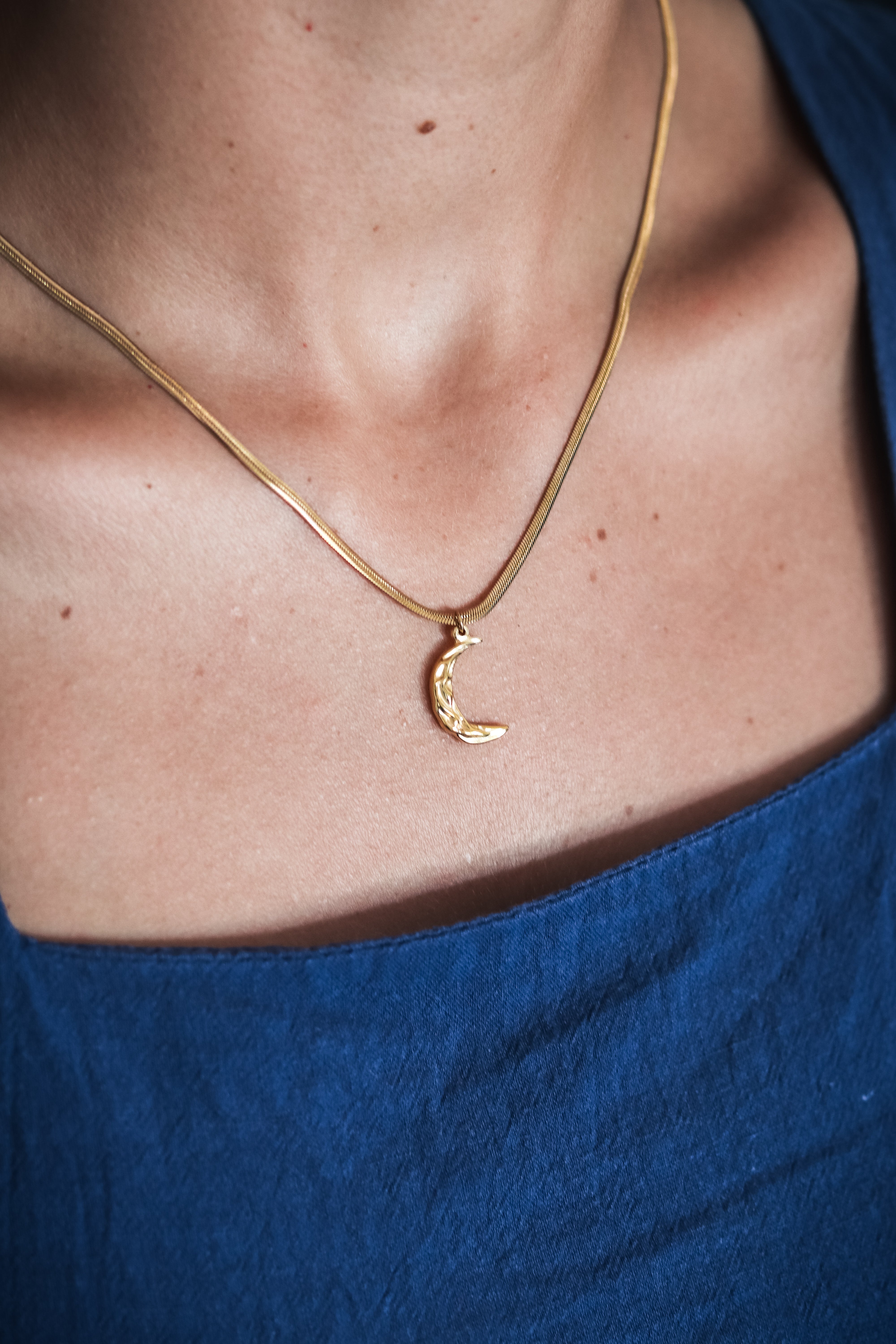 Moon - Gold