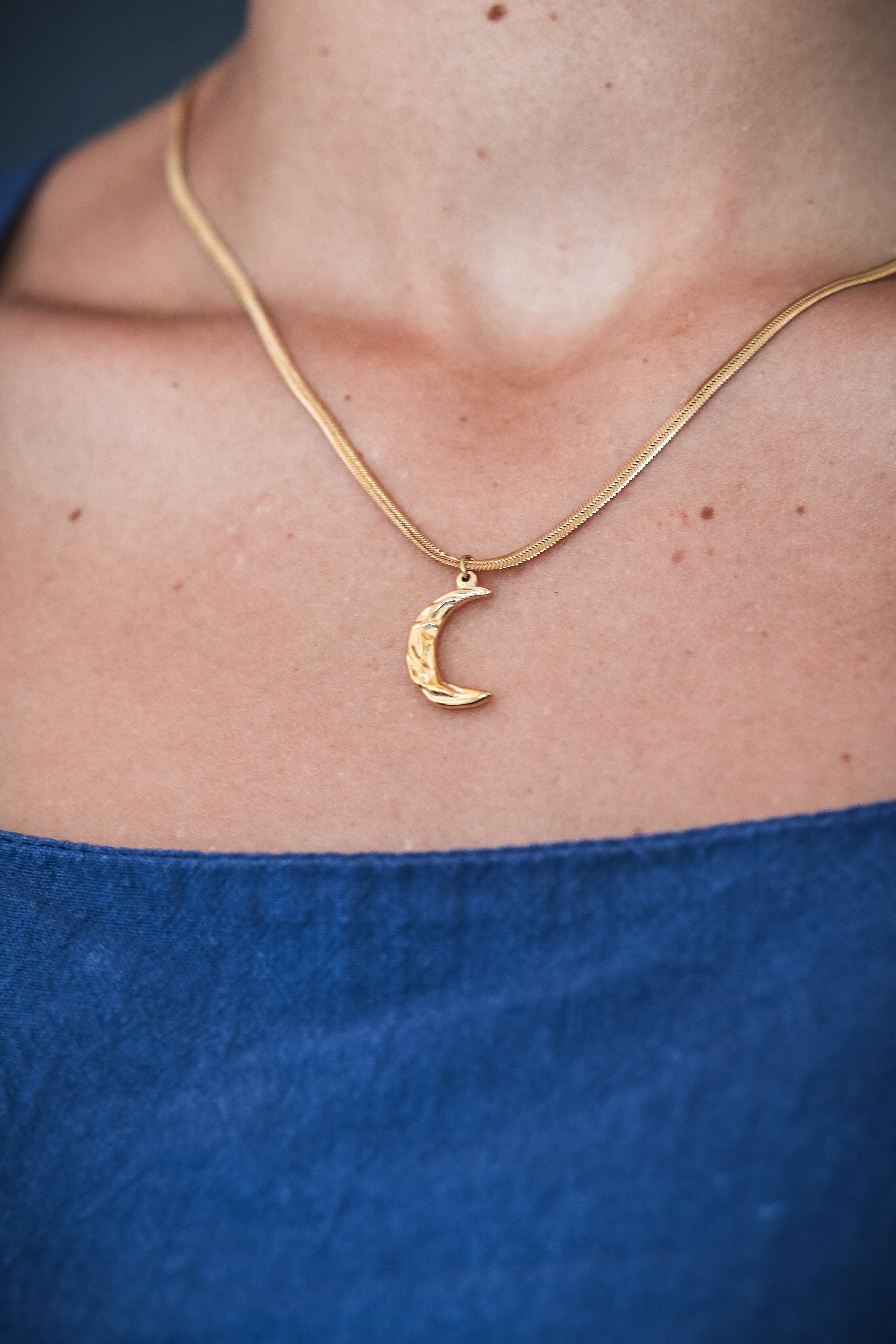 Moon - Gold