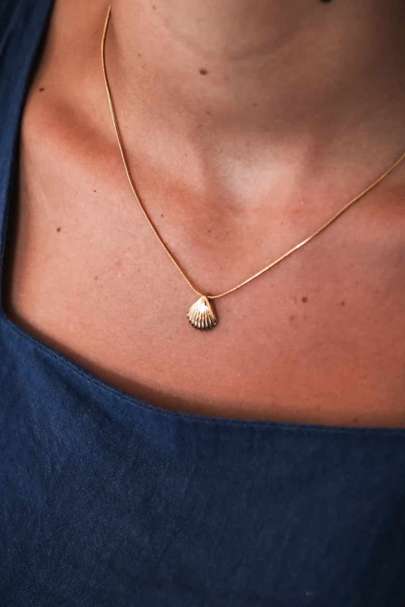 Sea Shell - Gold