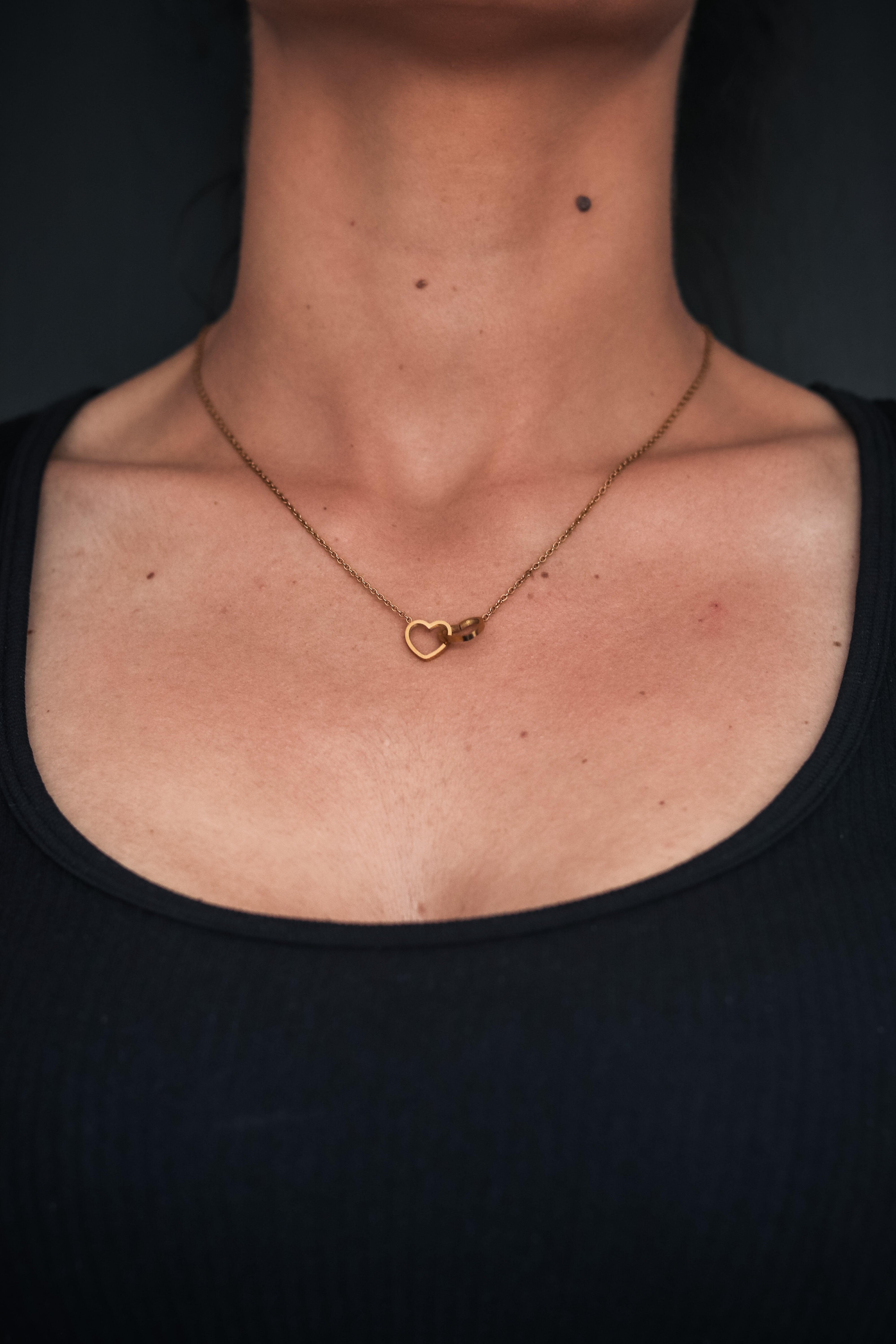 Interlocking Love Heart - Gold